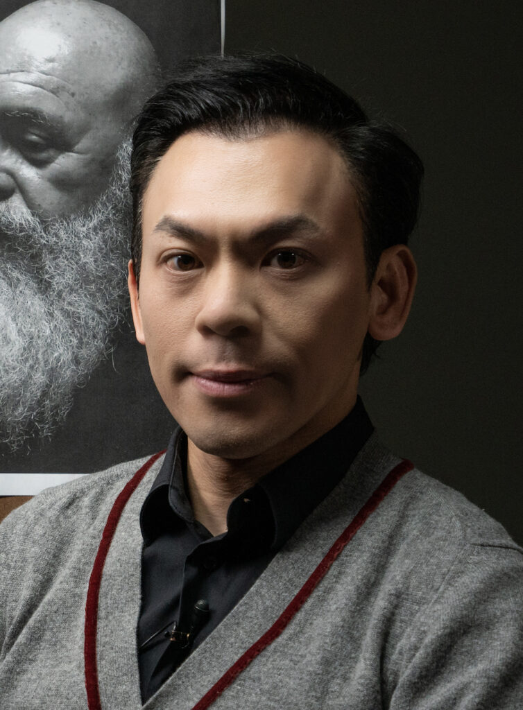 Photo of Oliver Sin